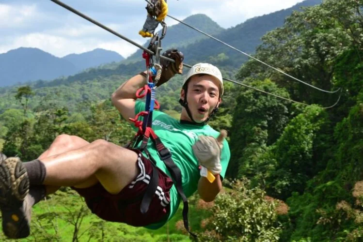 Canopy Zipline Tour (9 Extreme Cables)