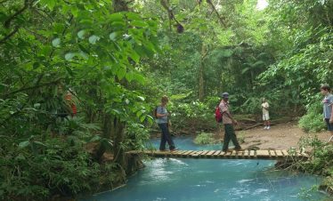 Rio Celeste Tour from La Fortuna Arenal Volcano